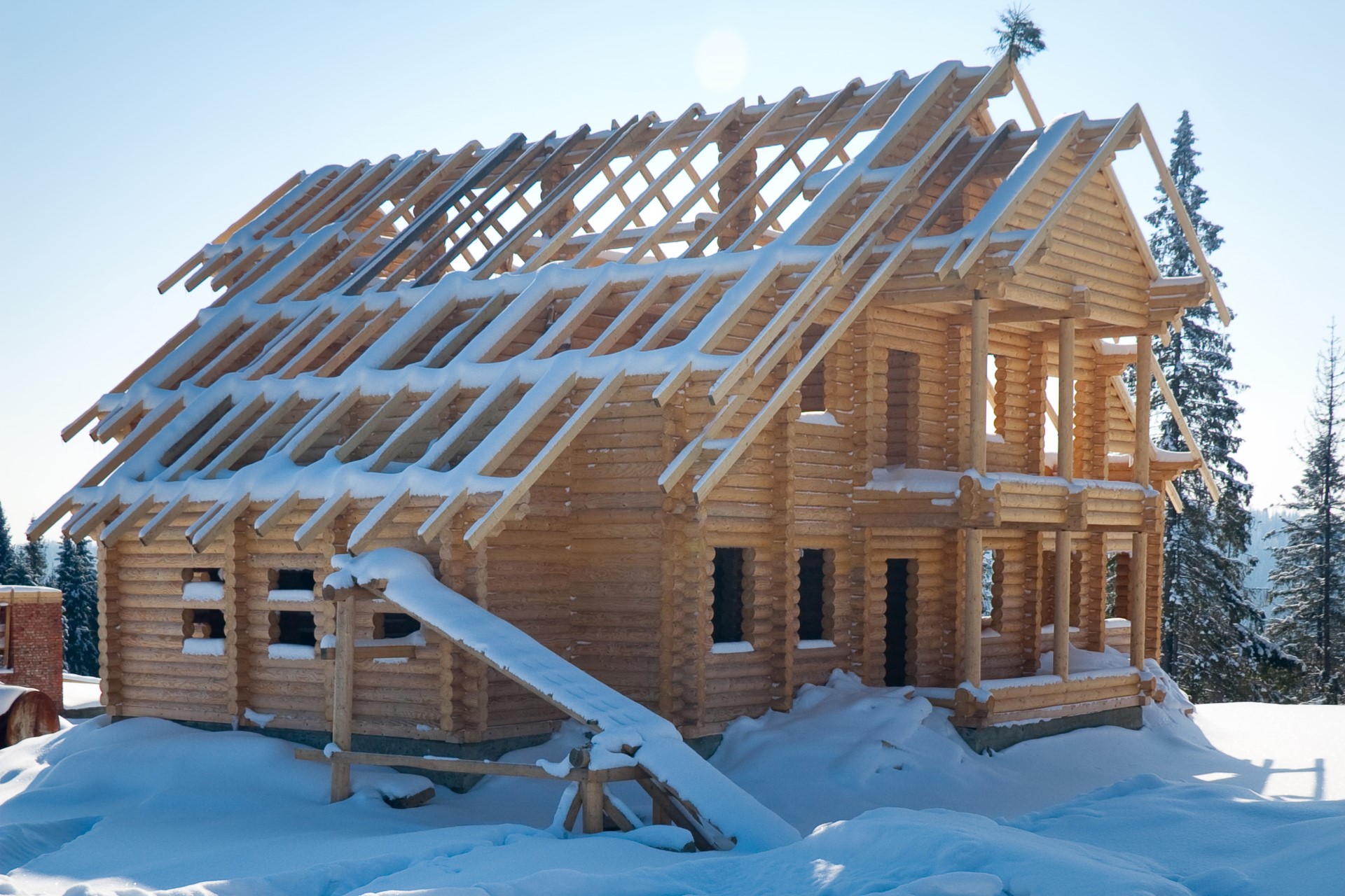 Budowa domu zimą - artykuł poradnikowy - blog Lubar